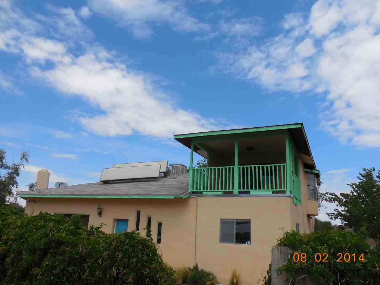 8 Llanito Rd - Photo 2 of 14
