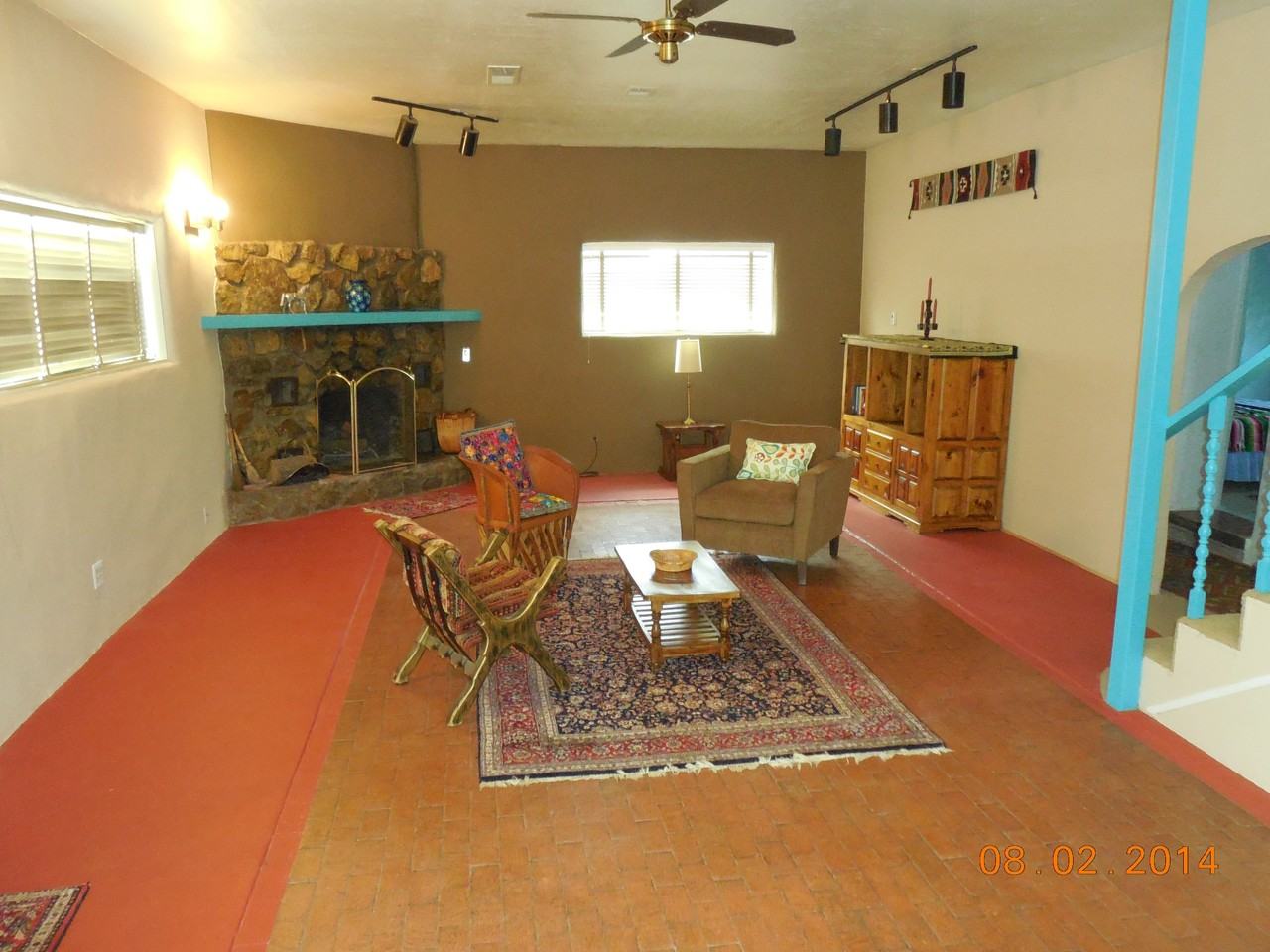 8 Llanito Rd - Photo 3 of 14