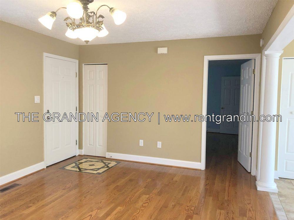 2540 Radford Rd NE - Photo 3 of 43