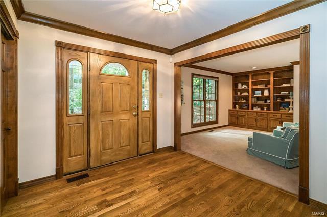 6 Lions Head Ct - Photo 3 of 50