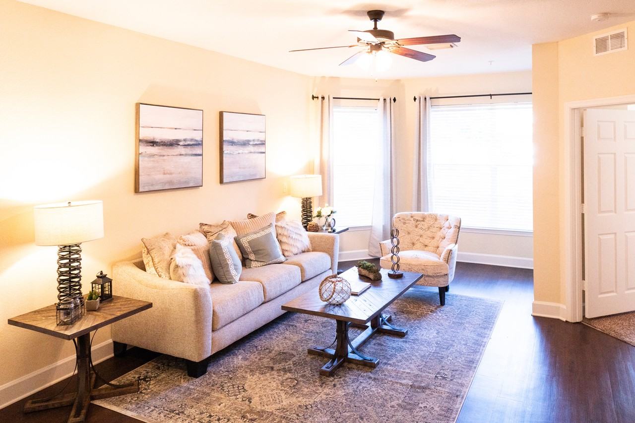 Cypress Pointe - Photo 7 of 34