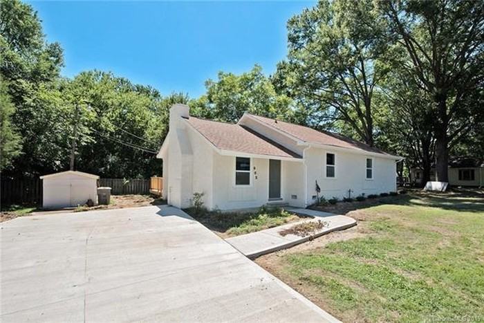 902 Packard Ave - Photo 2 of 26