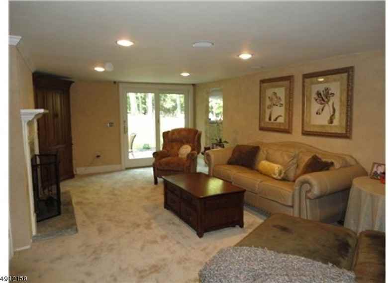 41 Lake Shore Dr S - Photo 2 of 16