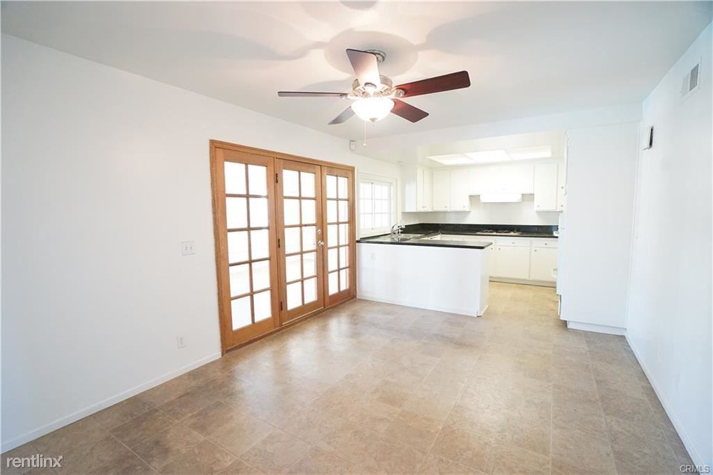 2276 Bolanos Ave - Photo 2 of 10