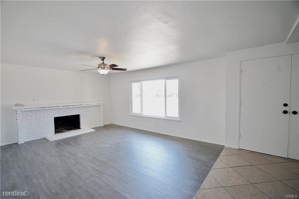 2276 Bolanos Ave - Photo 3 of 10