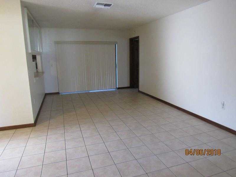 8731 Heather Blvd - Photo 2 of 10