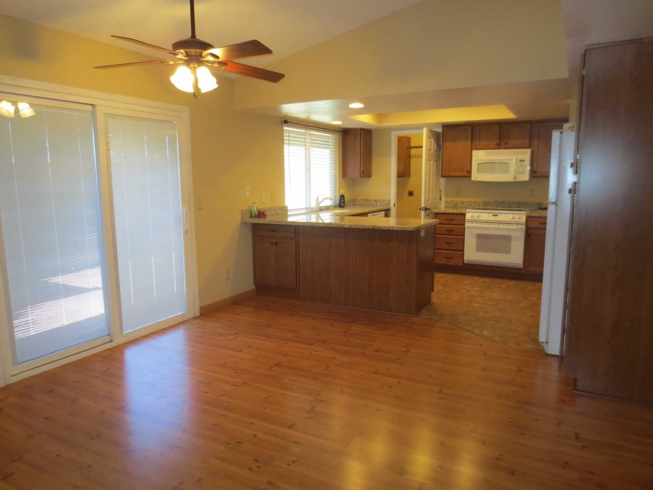 17633 N. Lindner Dr. - Photo 3 of 15