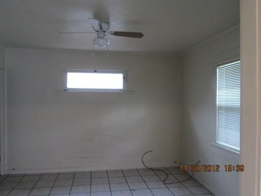 319 Florence St - Photo 3 of 4