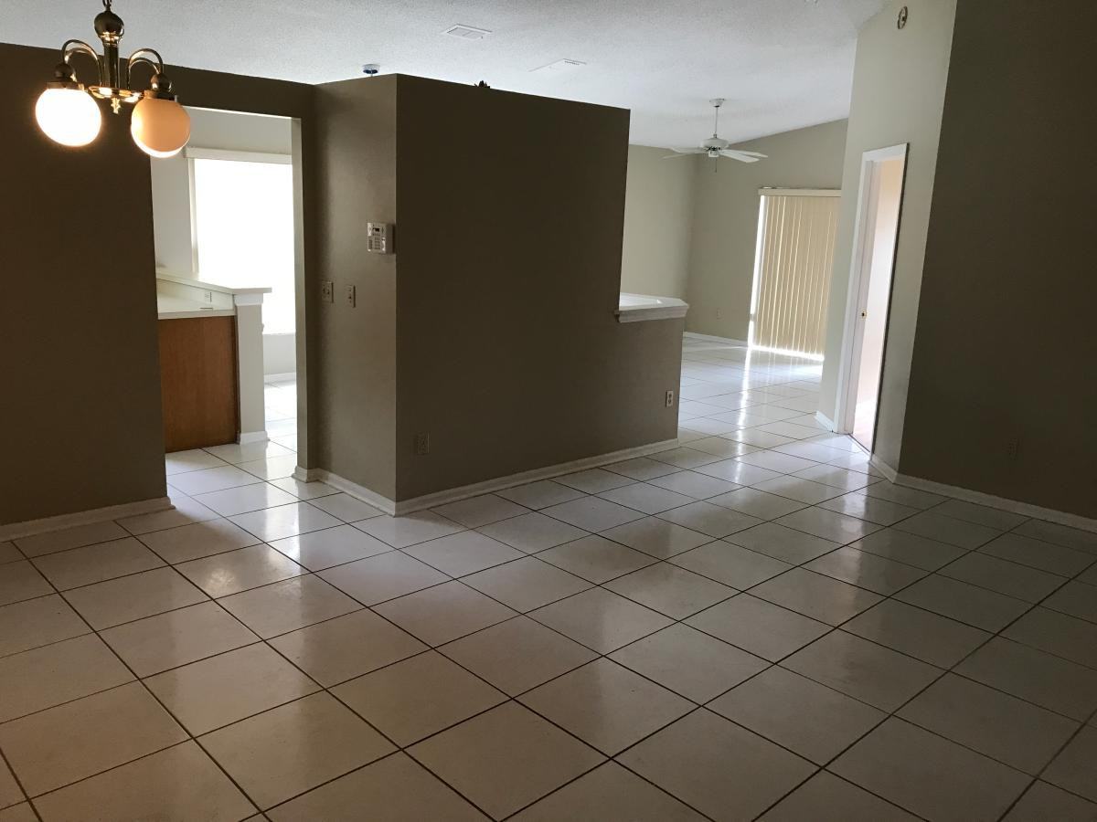 643 Wechsler Circle - Photo 2 of 4