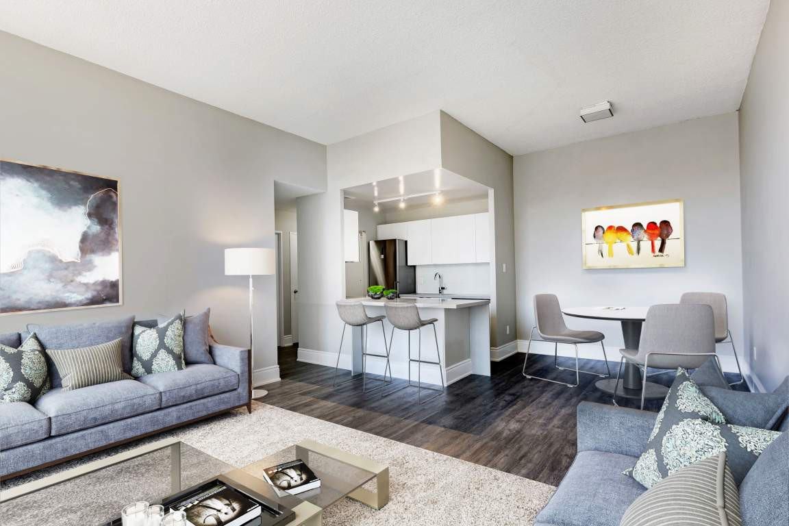 77 Gerrard West Apartments 77 Apartment Building, Toronto, ON M5G 2A1