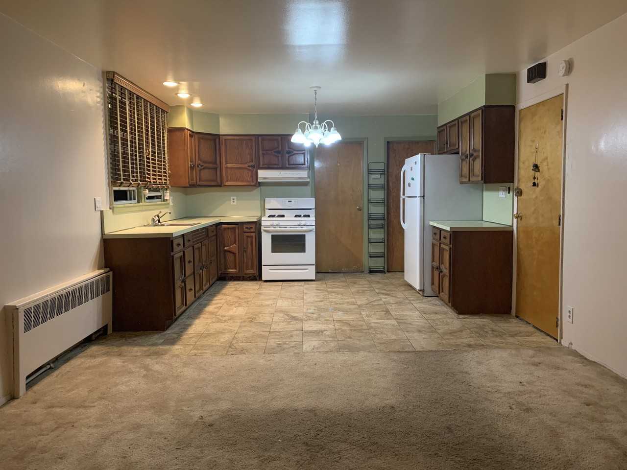 13-12 130th St #1FL - Photo 2 of 3