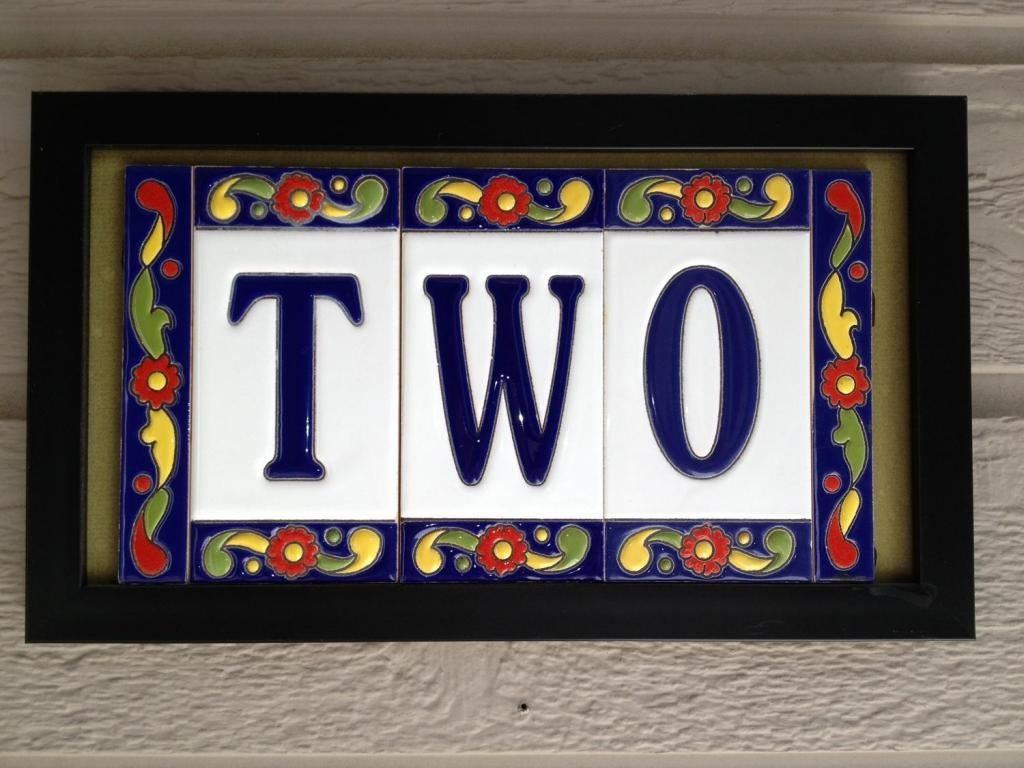 1518 Laguna St - Photo 2 of 6