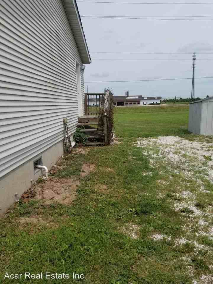 108 Cornick Dr - Photo 3 of 12