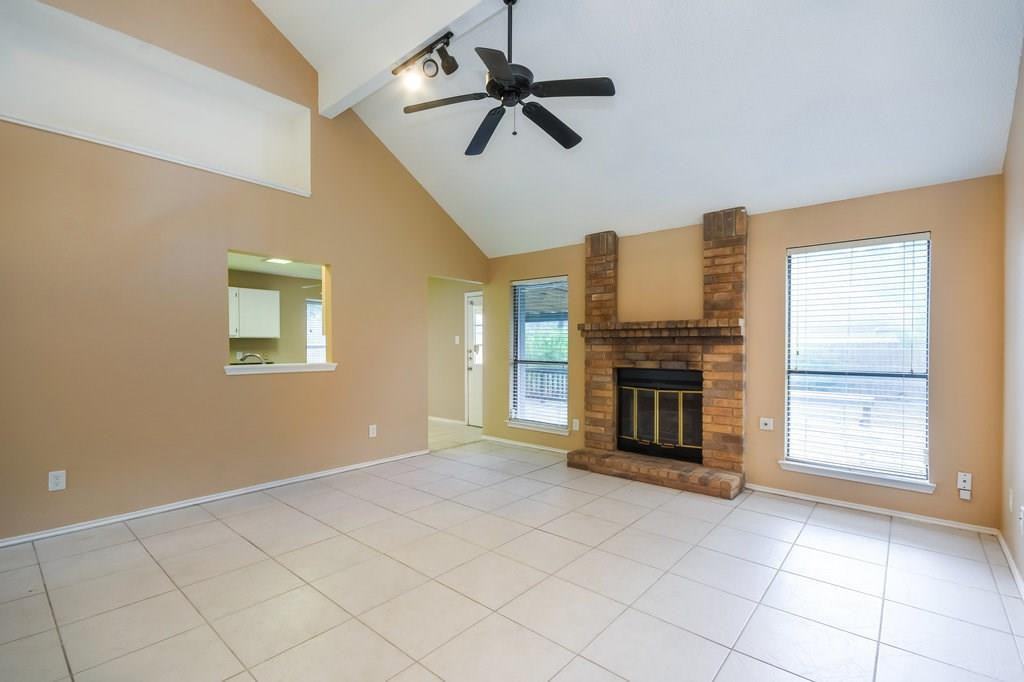 15810 De Peer Cove - Photo 3 of 22