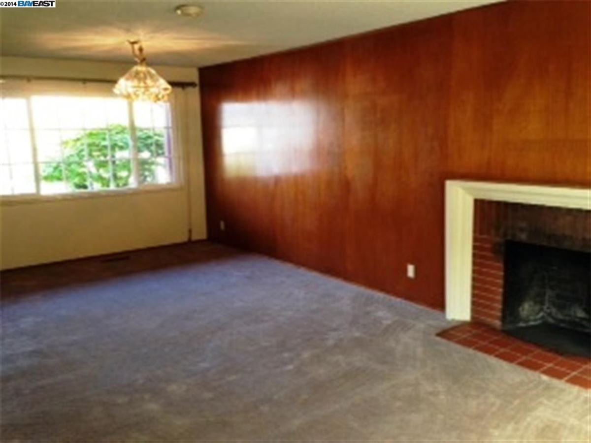 1888 London Ave - Photo 3 of 17