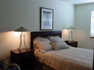 871 Herriot Drive - Photo 3 of 6