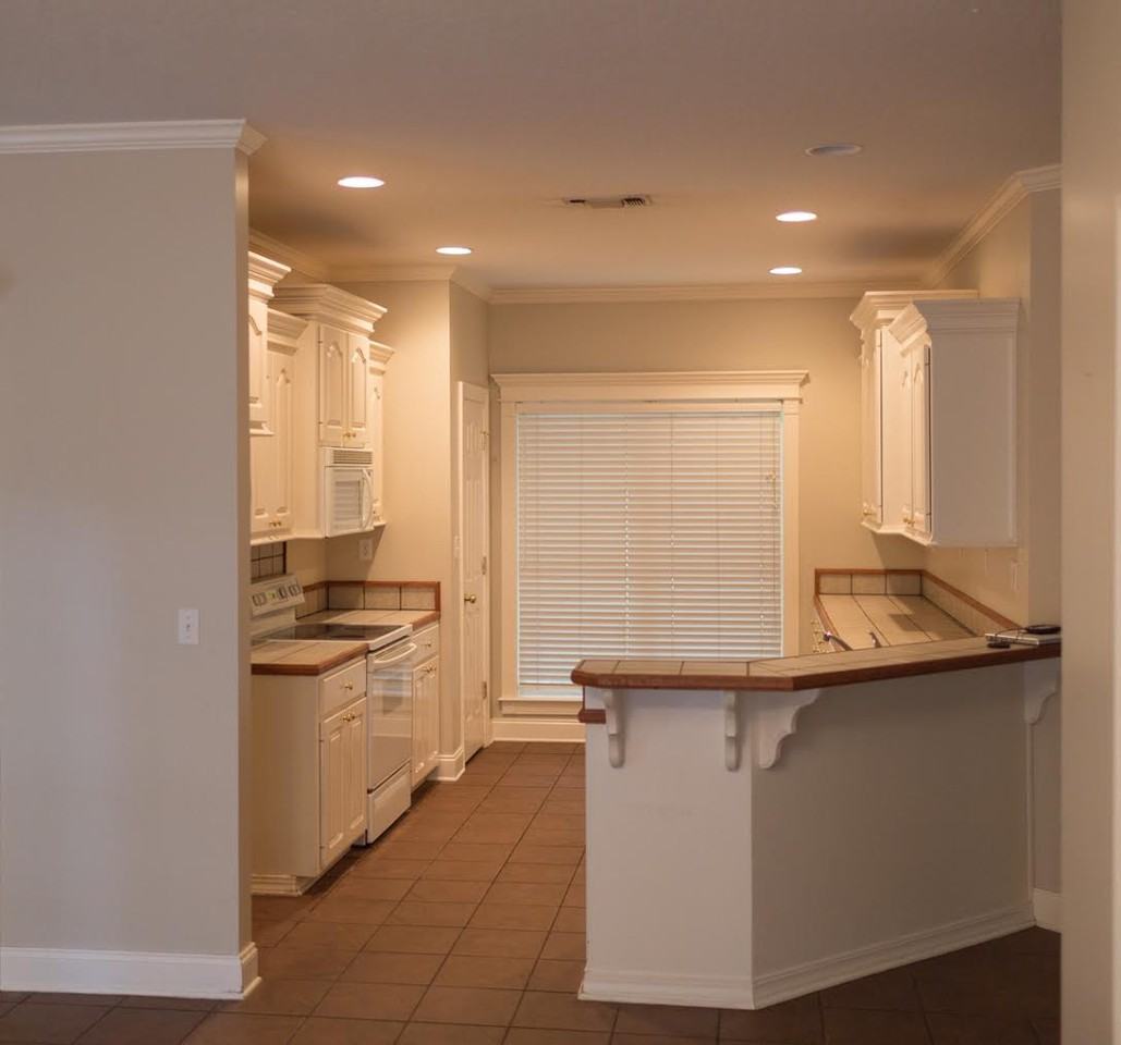 278 Whiddon Rd - Photo 3 of 4