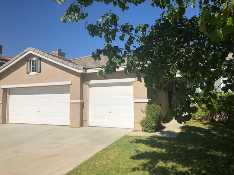 36550 Calico Way - Photo 2 of 28