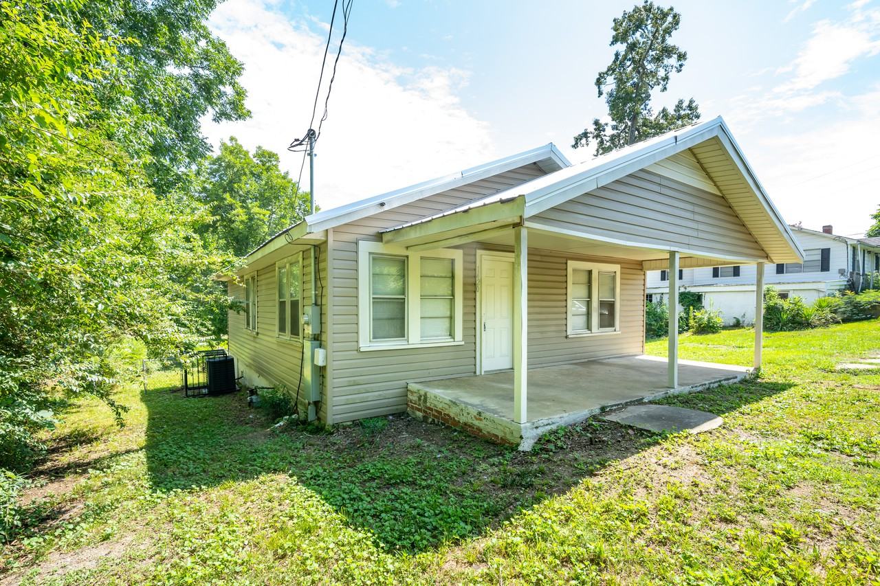 1420 8th Ave - Photo 2 of 28