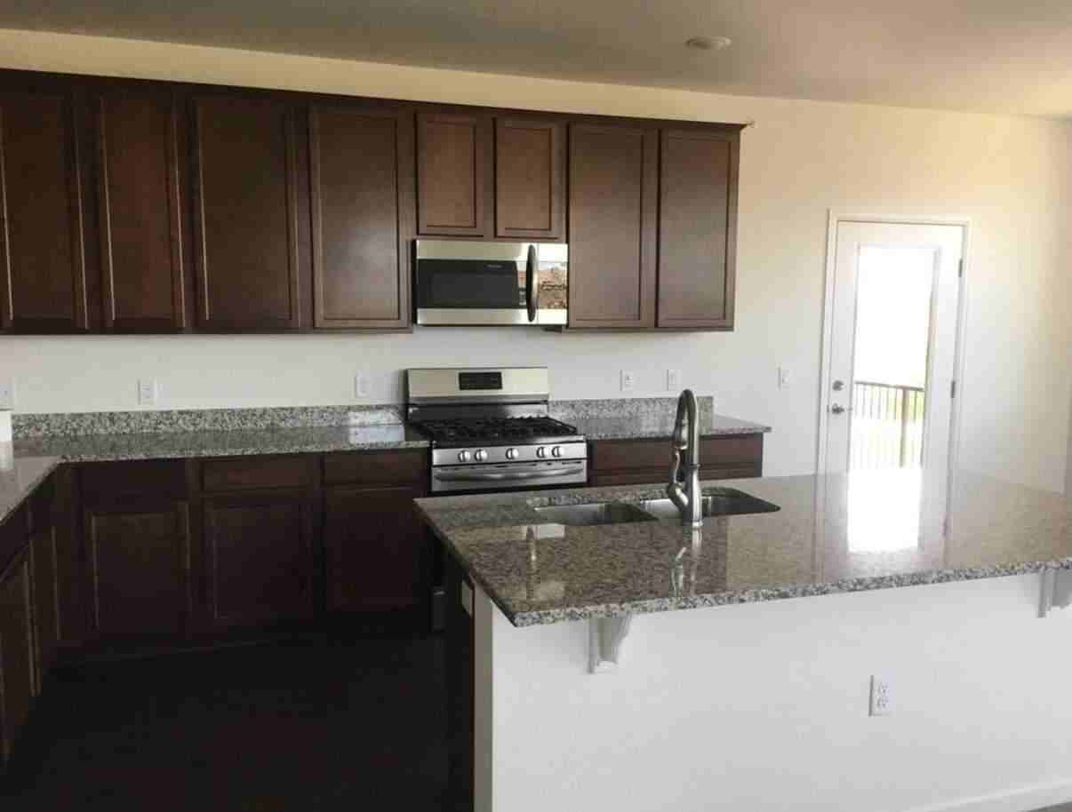 4777 Copeland Cir - Photo 3 of 18
