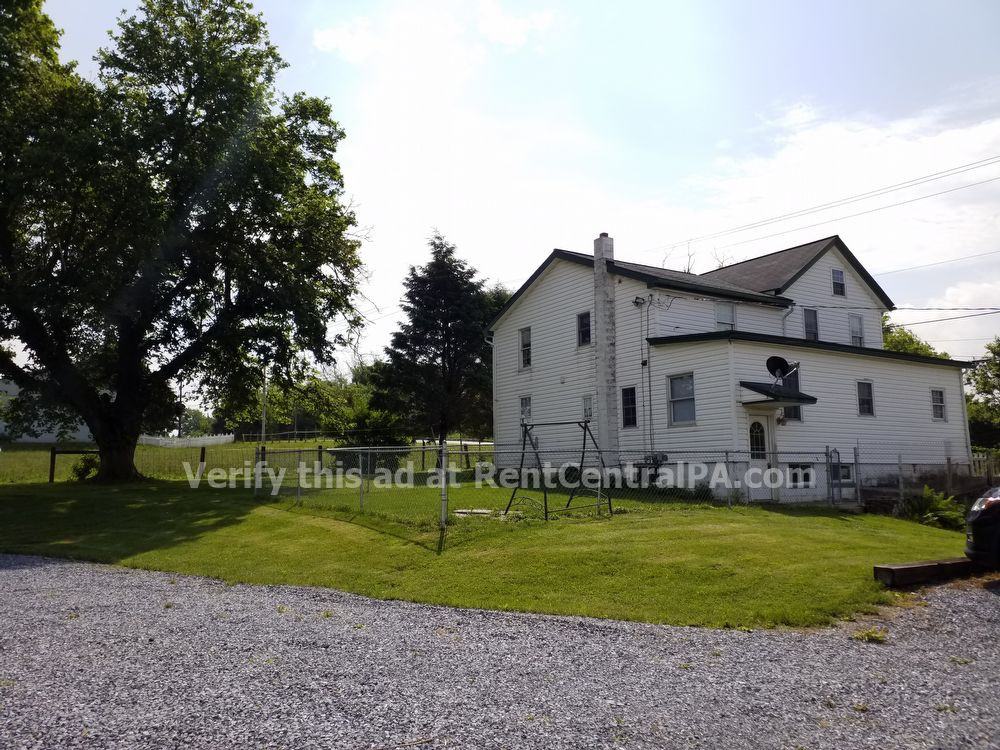 2575 Main St - Photo 2 of 19