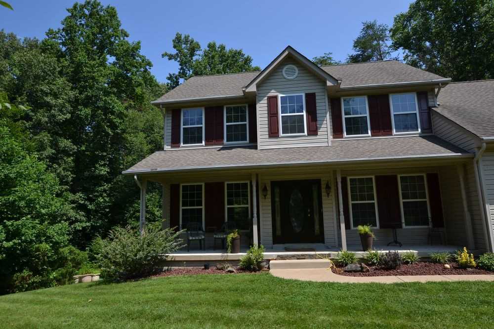 160 Lady Leigh Ann Lane - Photo 2 of 13