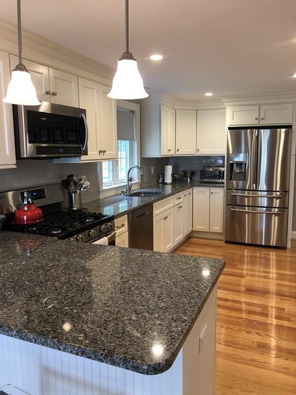 8 Chandler Rd - Photo 2 of 15