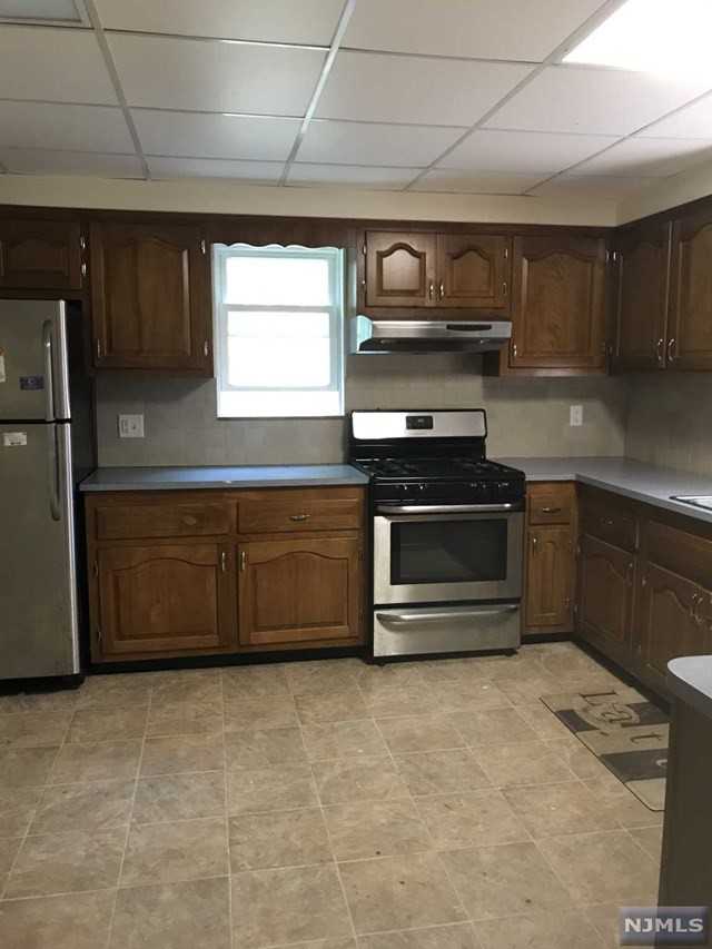 18 Blanche Avenue Unit 2 - Photo 2 of 4