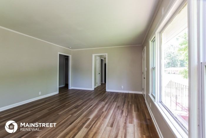 815 Wilbrown Circle - Photo 3 of 16