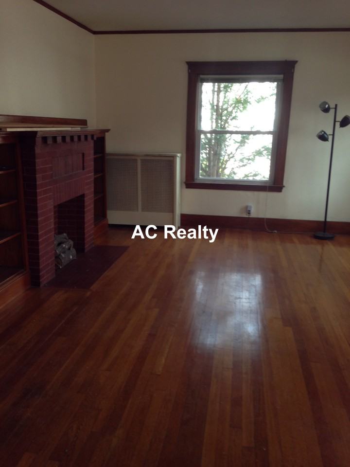 90 Vinton St - Photo 3 of 9