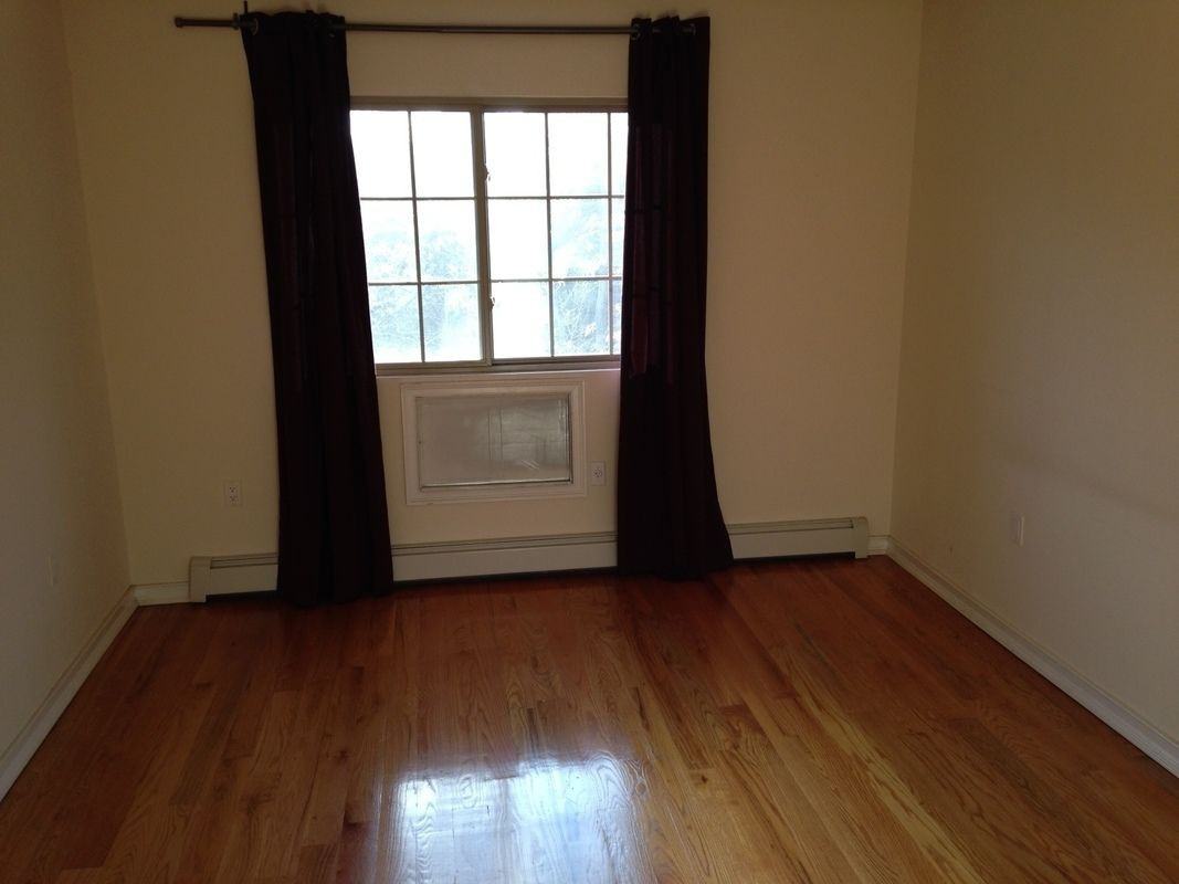 2516 25-16 30th Drive #1F - Photo 2 of 3