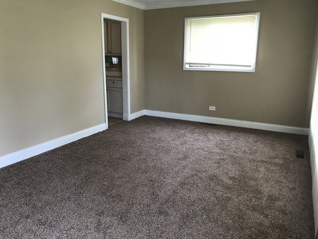 17007 Park - Photo 2 of 10