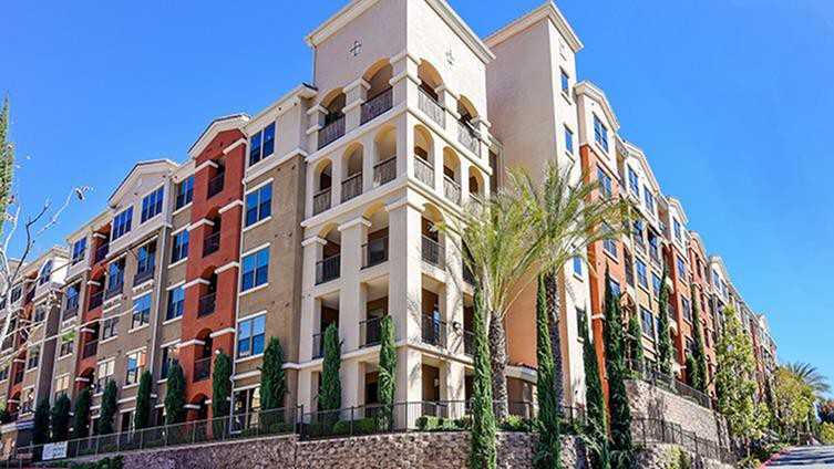 Fifty Twenty Five Apartments for Rent - 5025 Collwood Blvd ## A1, San