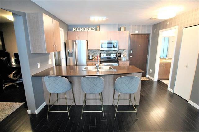 610 Granville Street - Photo 3 of 12