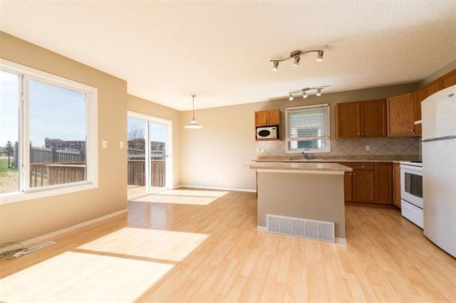 1629 Melrose Place Southwest - Photo 4 of 15