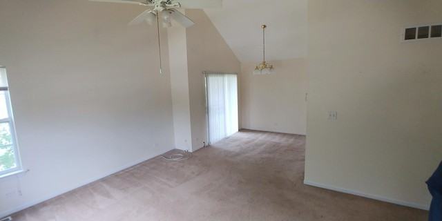 8021 Windsor Dr - Photo 2 of 18