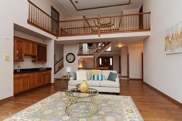 2272 Sable Oaks Dr - Photo 3 of 31