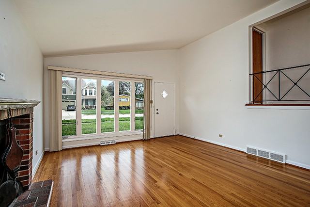 420 S Princeton Ave - Photo 2 of 16