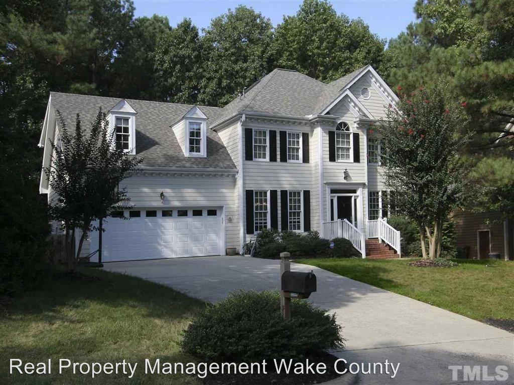 323 Parkmeadow Dr - Photo 2 of 29