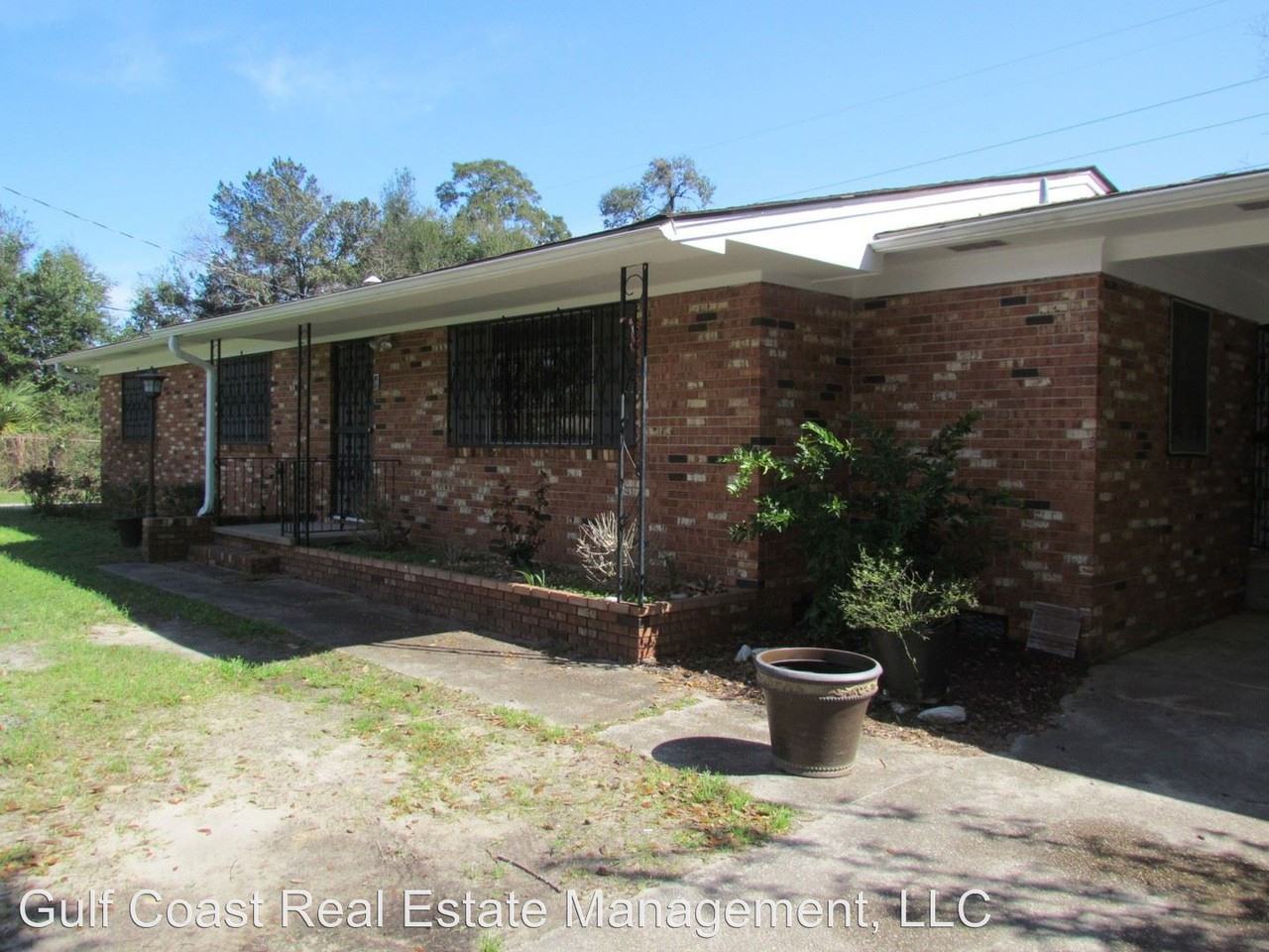 806 N Kirk St - Photo 2 of 38