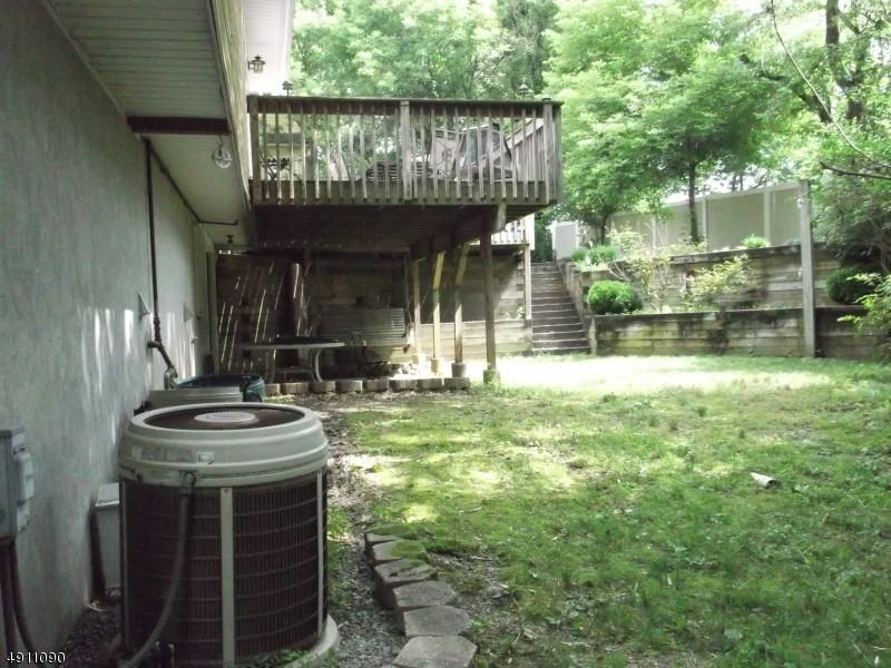 1 Gorge Dr - Photo 2 of 18