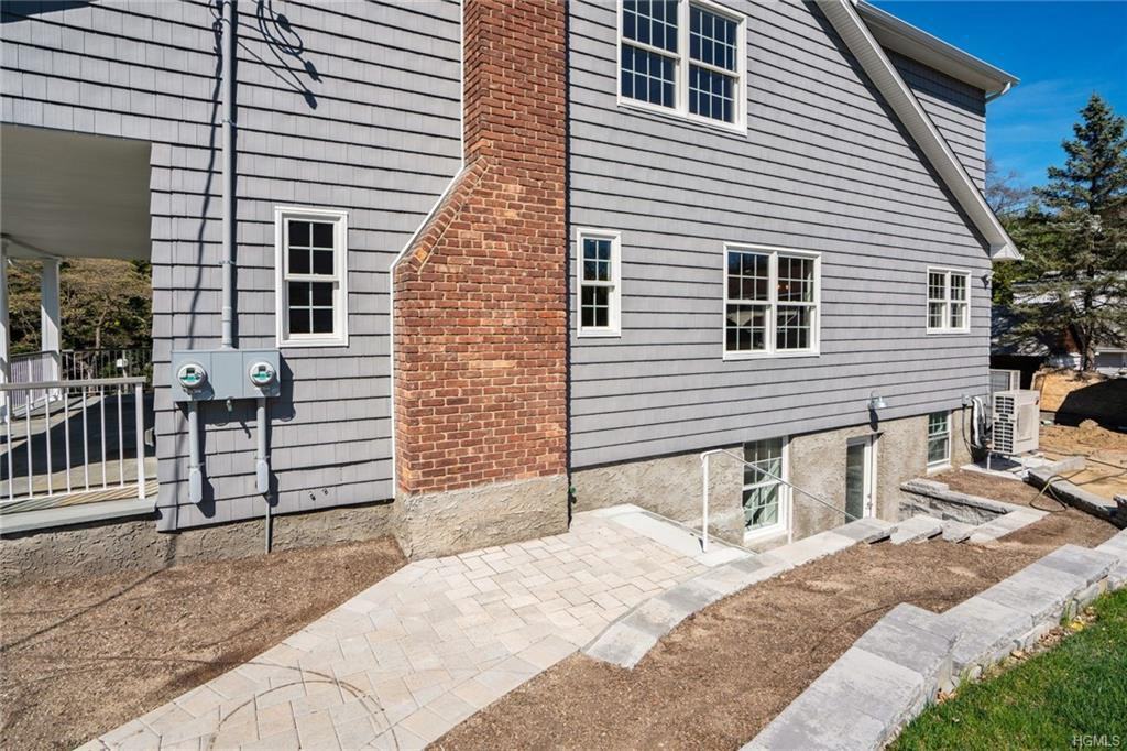 22 Clunie Ave - Photo 3 of 11