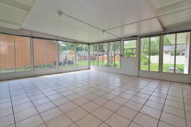 824 N Market St - Photo 2 of 20