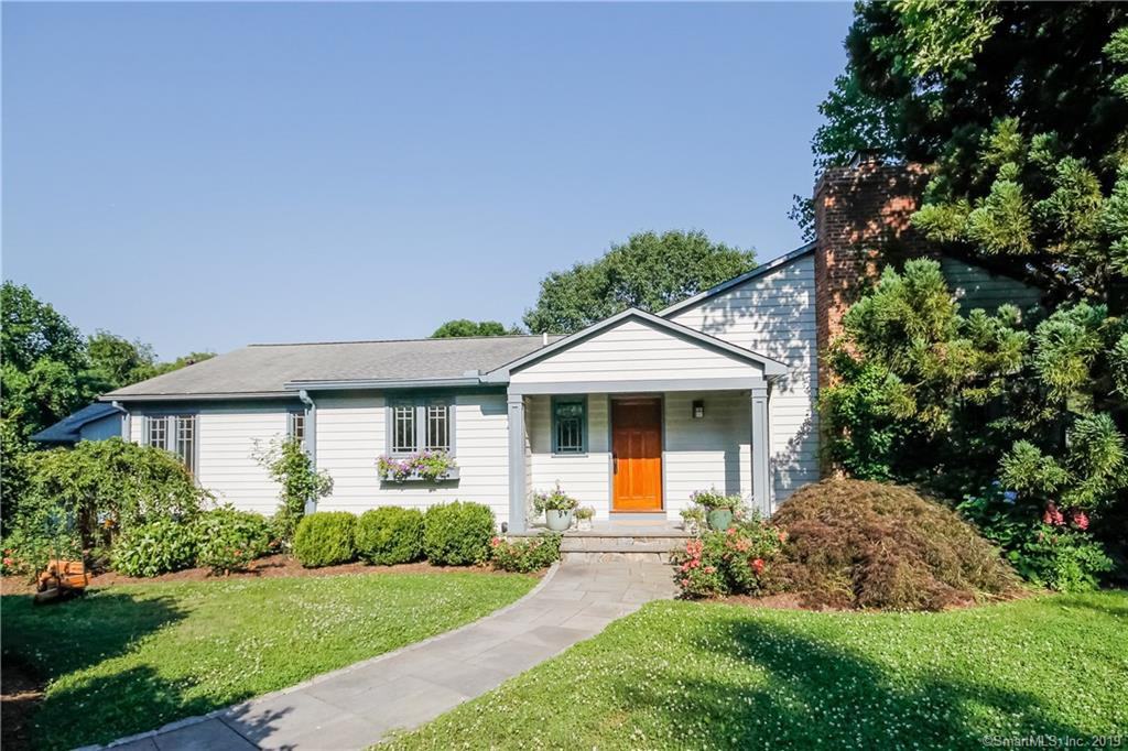 9 Forest Rd - Photo 2 of 40