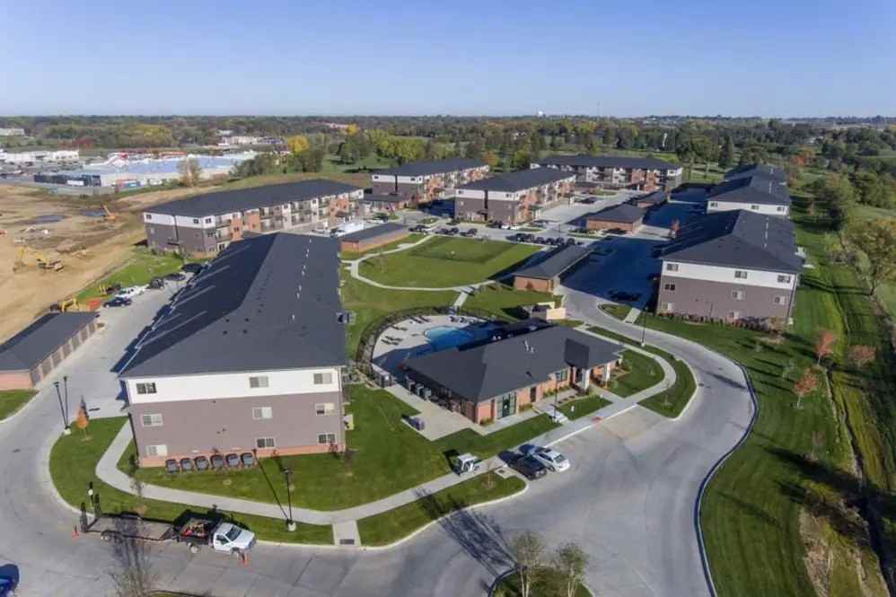 Summit at Sunnybrook Village 5701 Christy Road, Sioux City, IA 51106