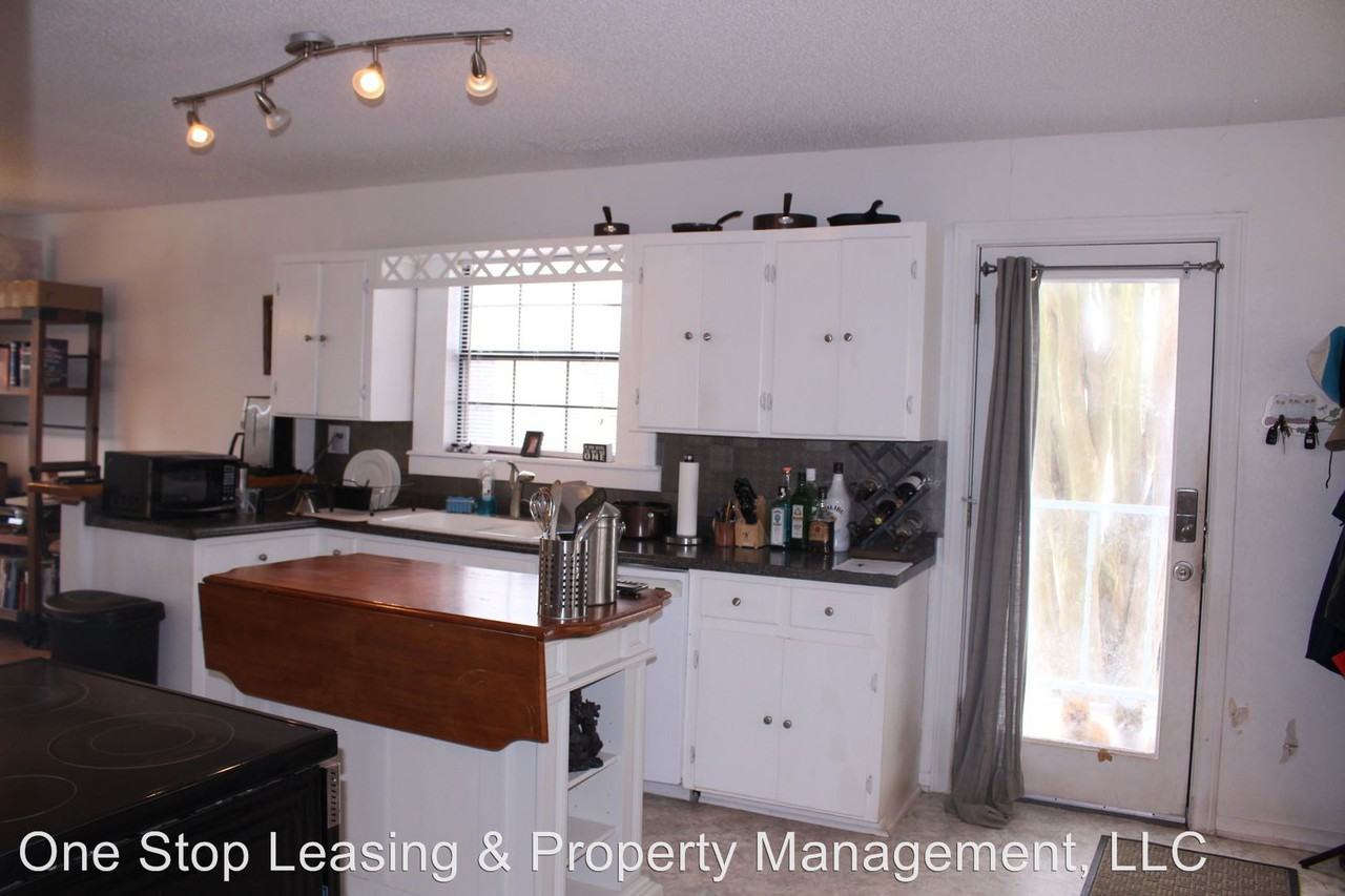 233 Fm 696 - Photo 2 of 40