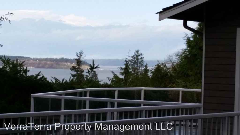 5118 Sound Ave - Photo 3 of 13