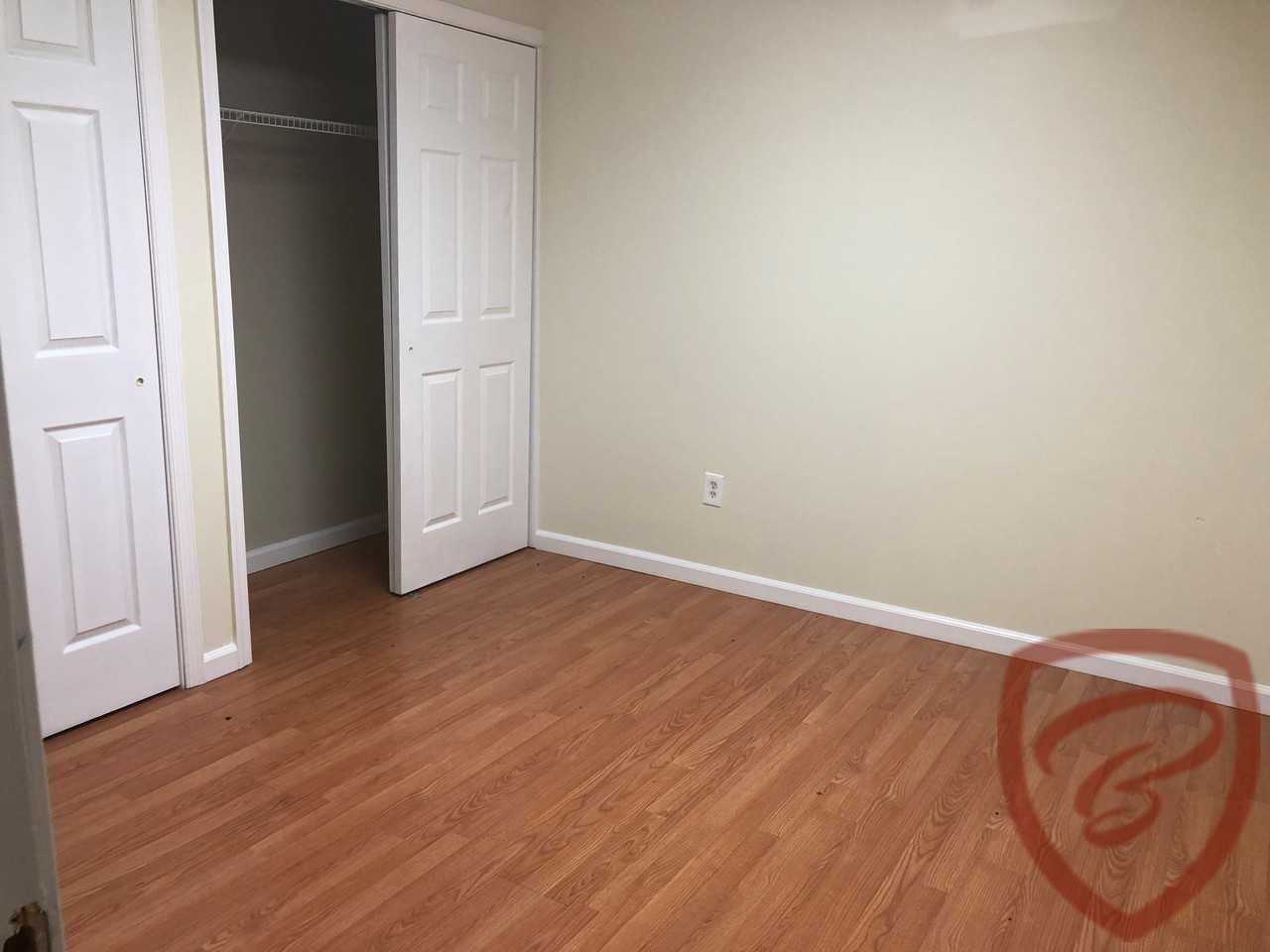 111 Wade Lane - Photo 3 of 11