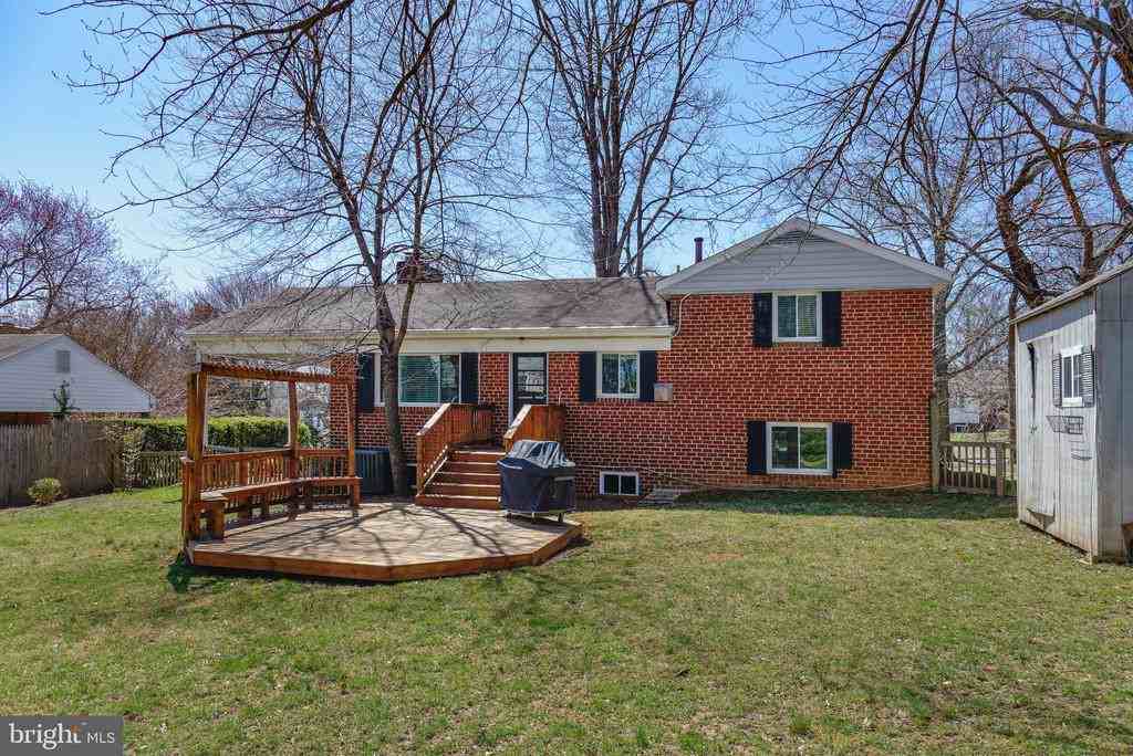 2307 Barbour Rd - Photo 2 of 14