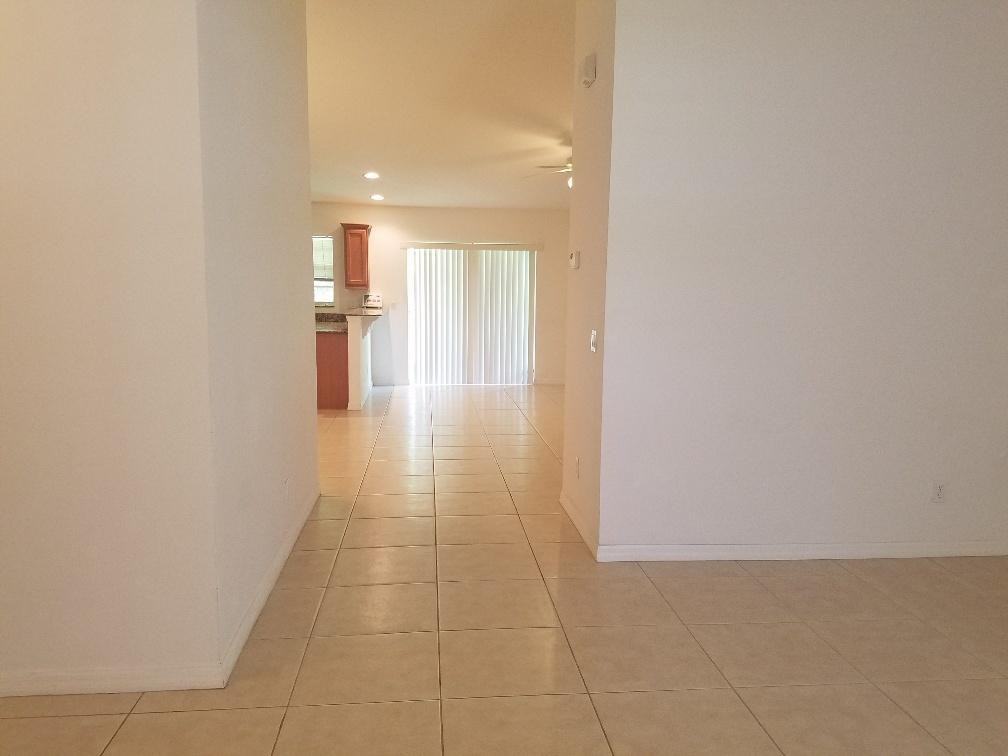 6432 Las Palmas Way - Photo 2 of 22